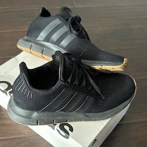 Adidas Men’s Sneakers